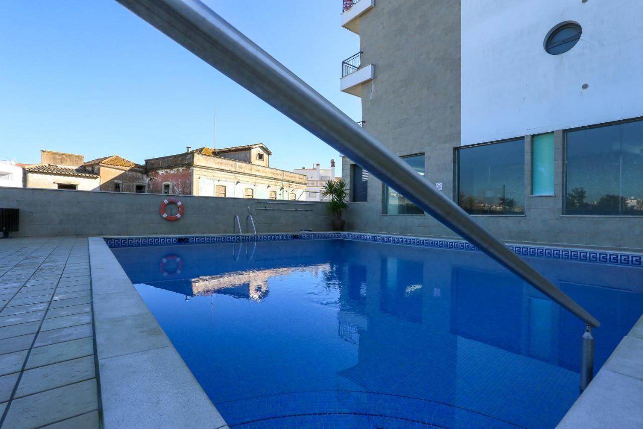 3 Bedroom Apartment With Indoor Pool Central Lagos Kültér fotó