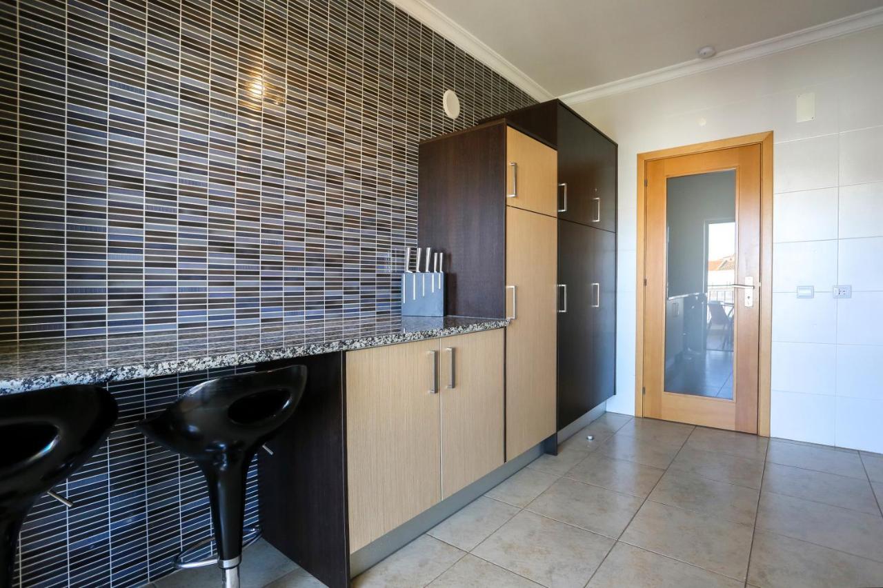 3 Bedroom Apartment With Indoor Pool Central Lagos Kültér fotó
